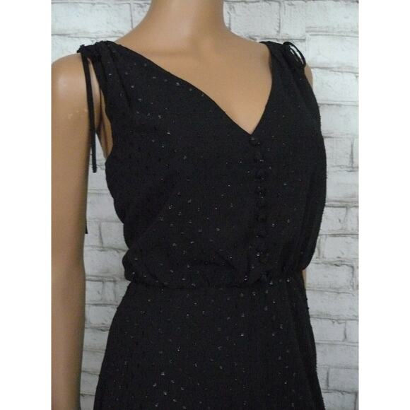 $168 Gal Meets Glam Black Swiss Dot Vneck Elora Fit & Flare Dress 4 NWT - Picture 5 of 9